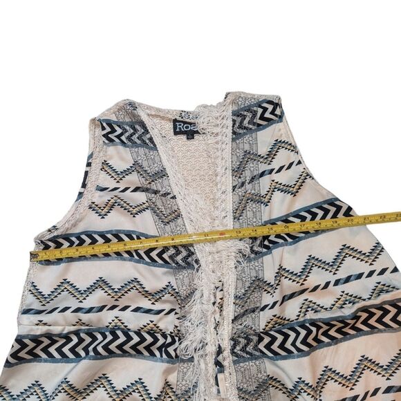 🛍️WESTERN BOHO FRINGE LIGHTWEIGHT LONG VEST SIZE LARGE - Picture 2 of 5